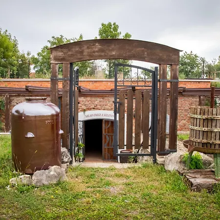 Muslov Guest house